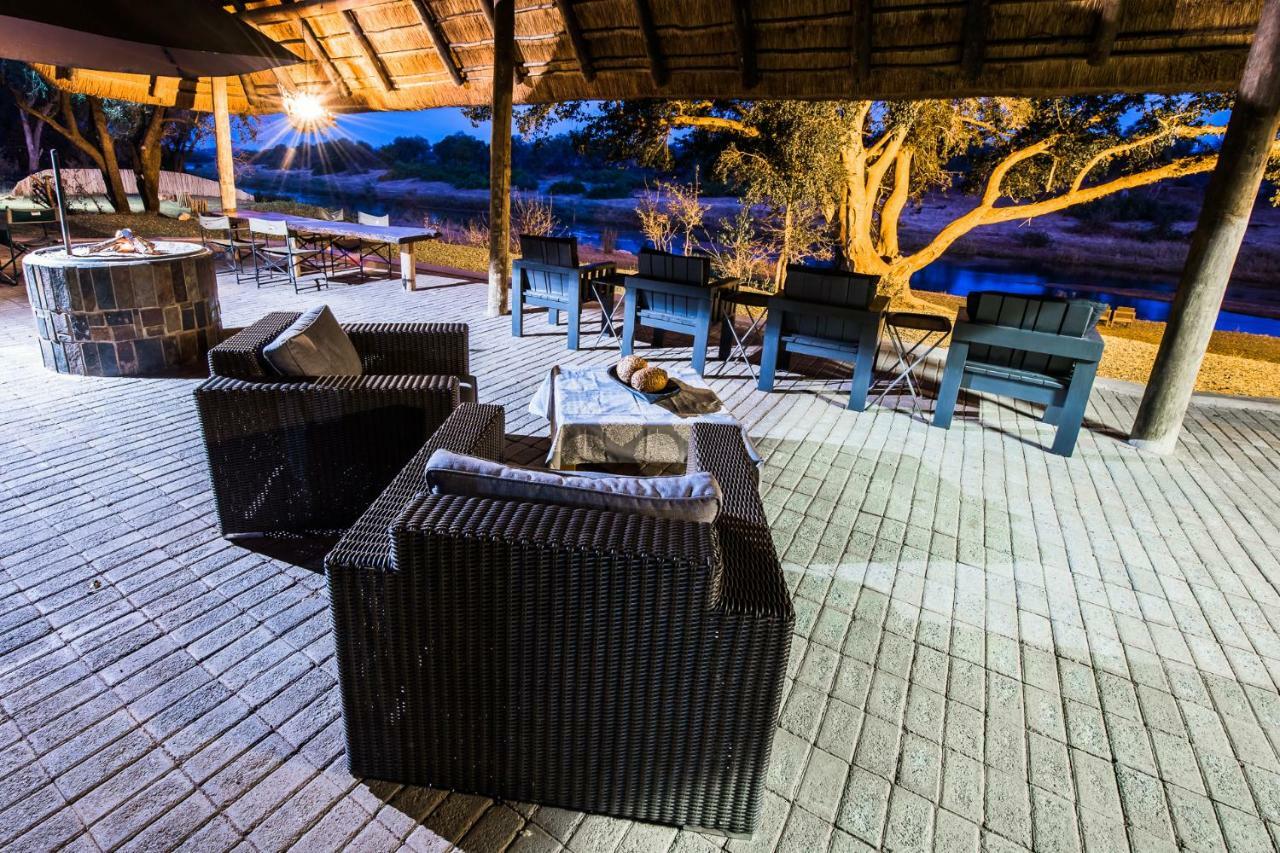 Maninghi Lodge Balule Természetvédelmi Rezervátum Kültér fotó